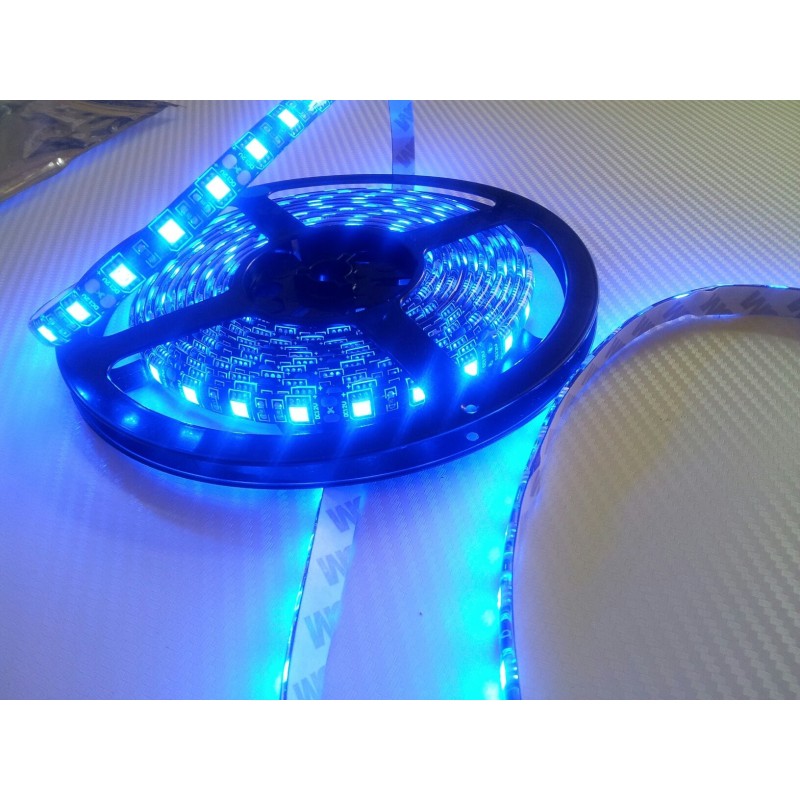 Strip Led 60 Led/mt 5050 tutti i colori Strip Led 60 Led/mt 5050 tutti i colori